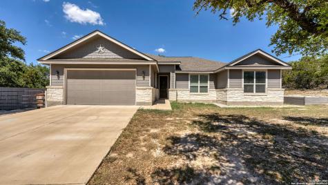 1041 Madrone Road Fischer TX 78623