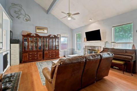1246 Reawick Drive San Antonio TX 78253