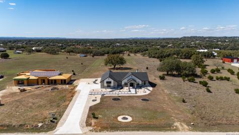 344 Buckskin Bandera TX 78003