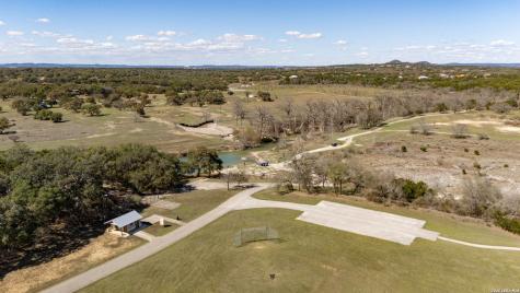 344 Buckskin Bandera TX 78003