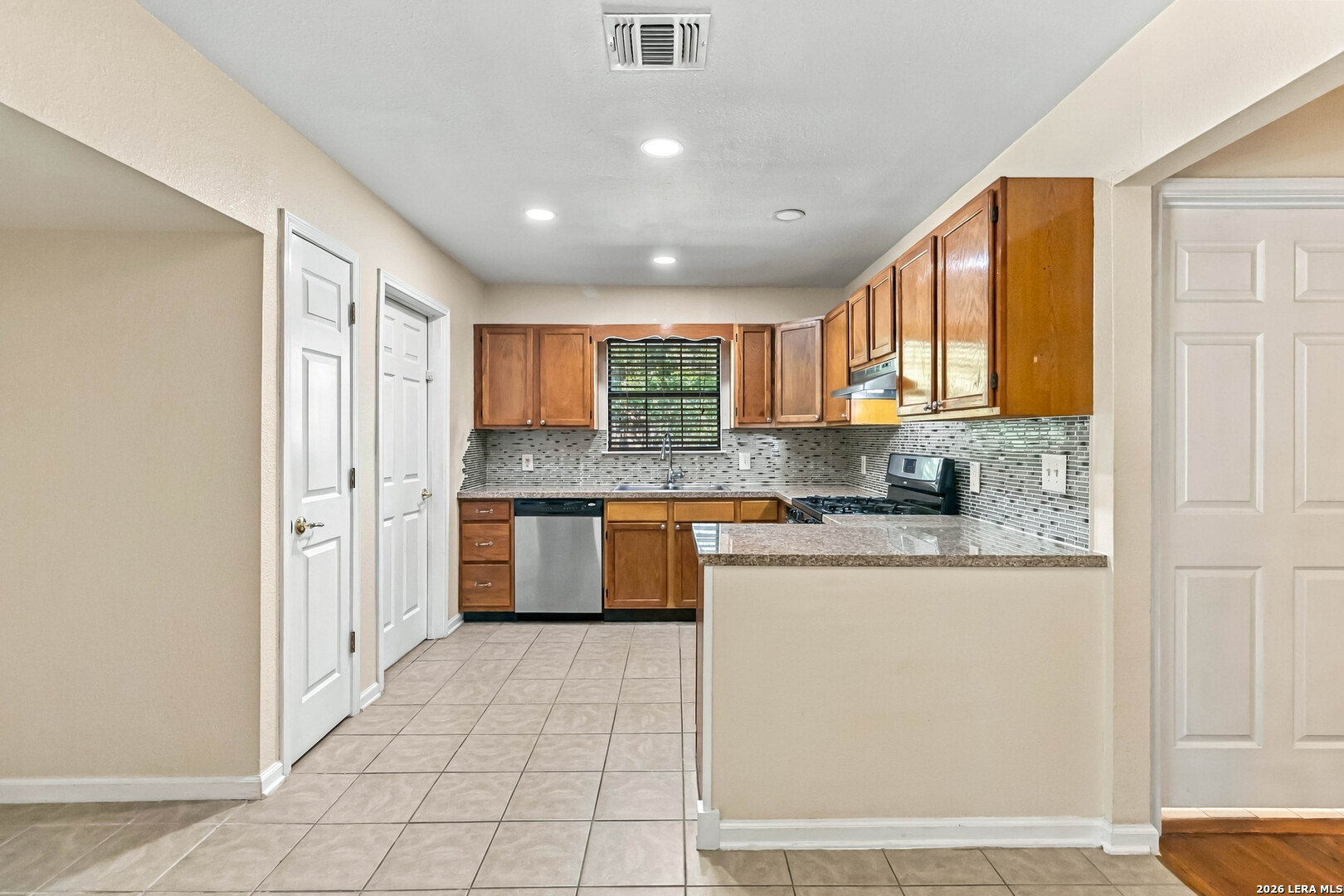 551 Craigmont Lane San Antonio TX 78213