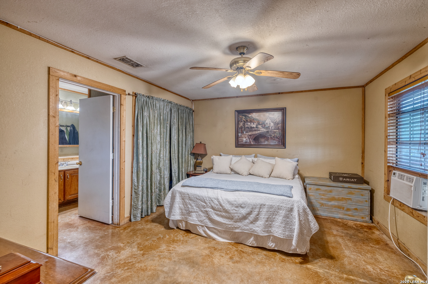 247 Marsh Uvalde TX 78801