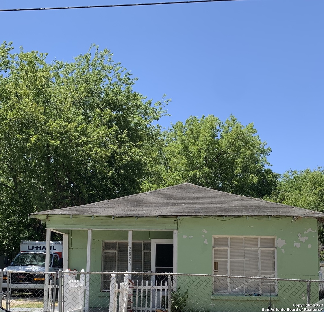 2820 Morales Street San Antonio TX 78207