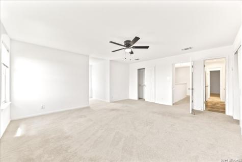 5919 Windy Cove Windcrest TX 78239