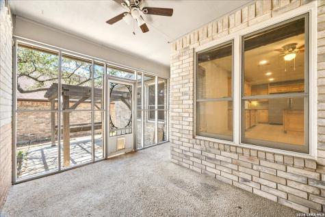 5919 Windy Cove Windcrest TX 78239