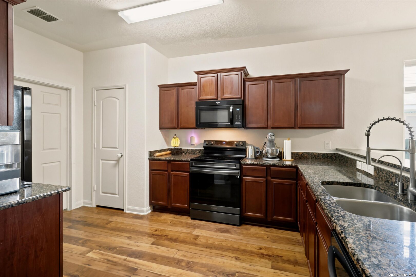 6643 Luckey Pine San Antonio TX 78252