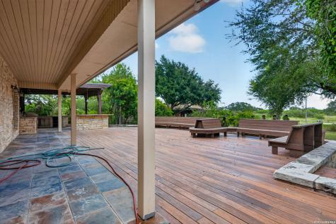 2234 Us Highway 90 Castroville TX 78009