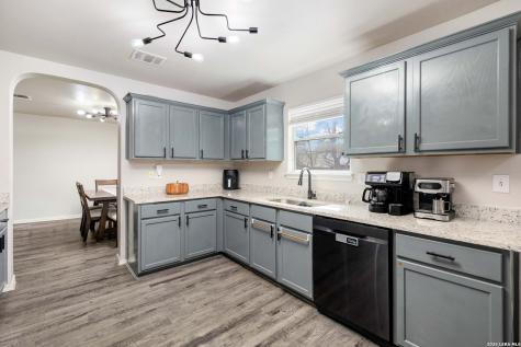 6914 Caribou San Antonio TX 78244