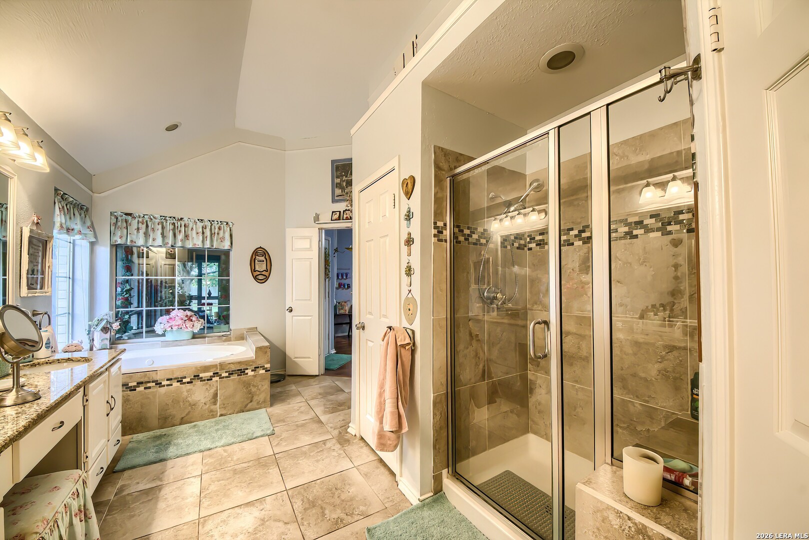 13815 Ridge Farm San Antonio TX 78230