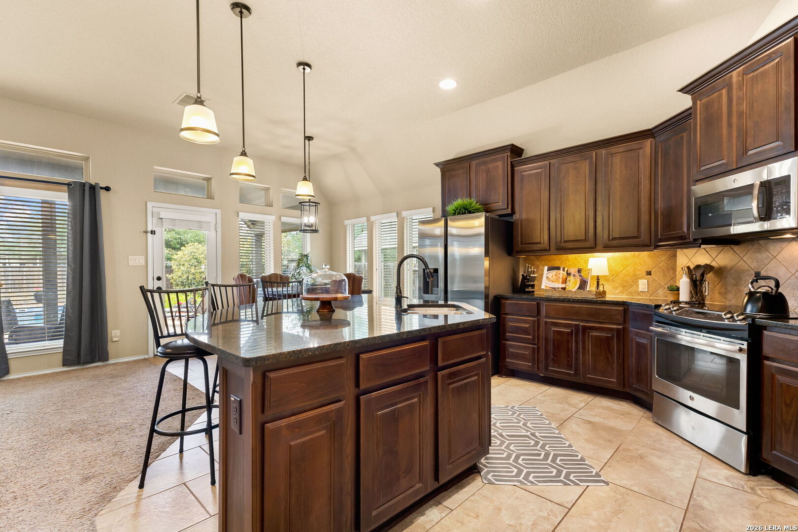 2194 Pioneer Pass Seguin TX 78155