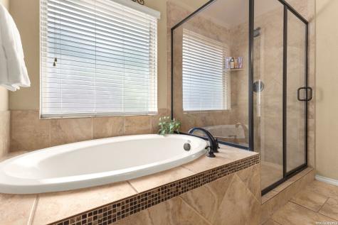 2194 Pioneer Pass Seguin TX 78155