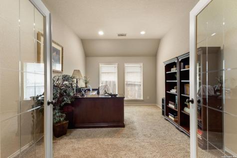2194 Pioneer Pass Seguin TX 78155