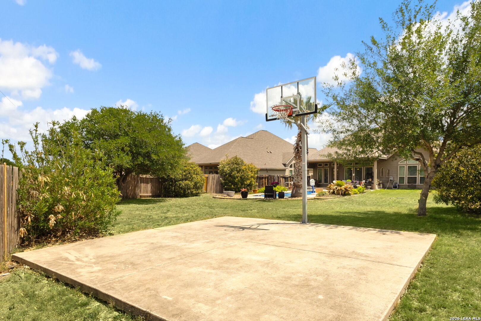 2194 Pioneer Pass Seguin TX 78155