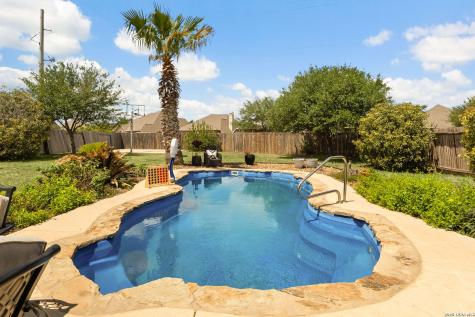 2194 Pioneer Pass Seguin TX 78155