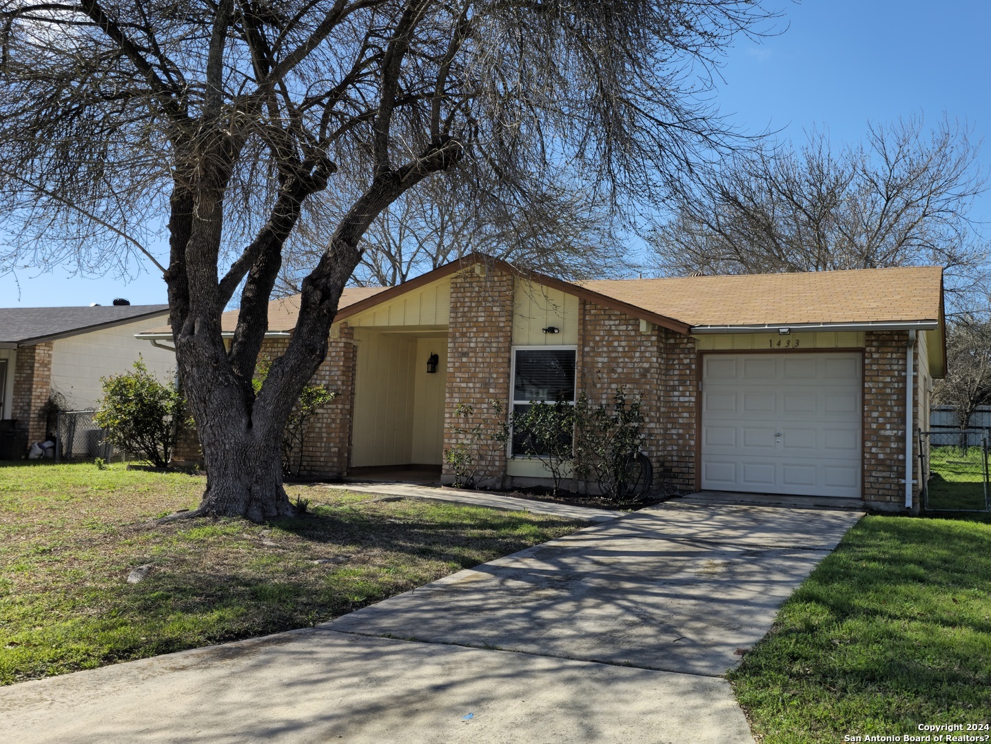 1433 Oak Street Schertz TX 78154