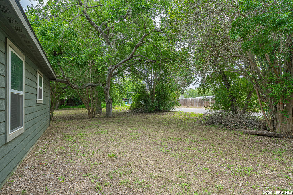 229 Virginia Street Pleasanton TX 78064