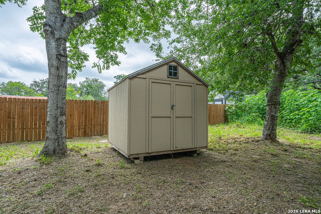 229 Virginia Street Pleasanton TX 78064