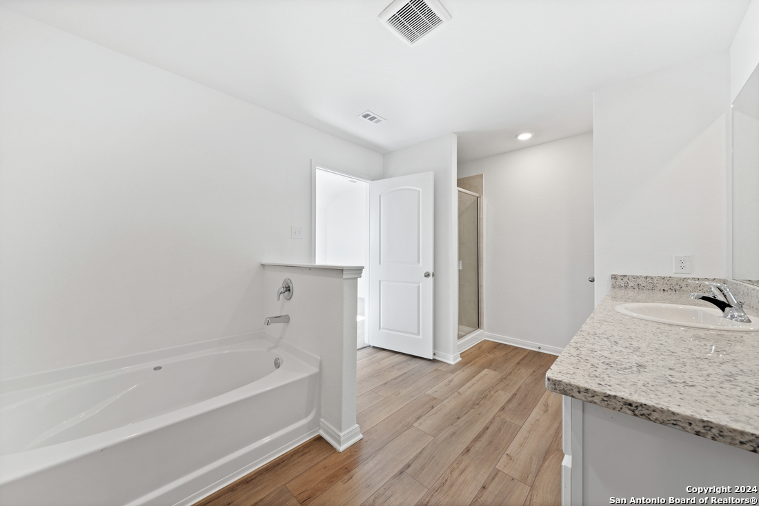 11740 Luckey Villa San Antonio TX 78252