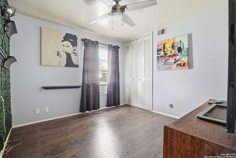 846 Horseshoe Trail Universal City TX 78148
