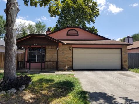 10118 Woodtrail San Antonio TX 78250