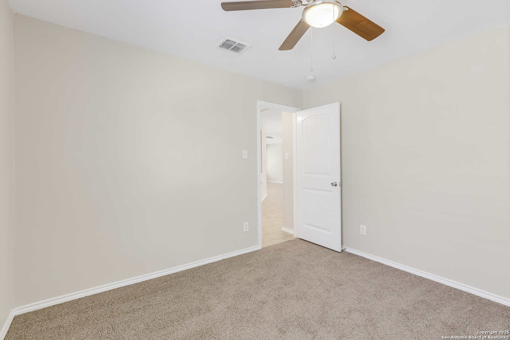 5614 Medina Farm San Antonio TX 78222