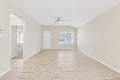 5614 Medina Farm San Antonio TX 78222
