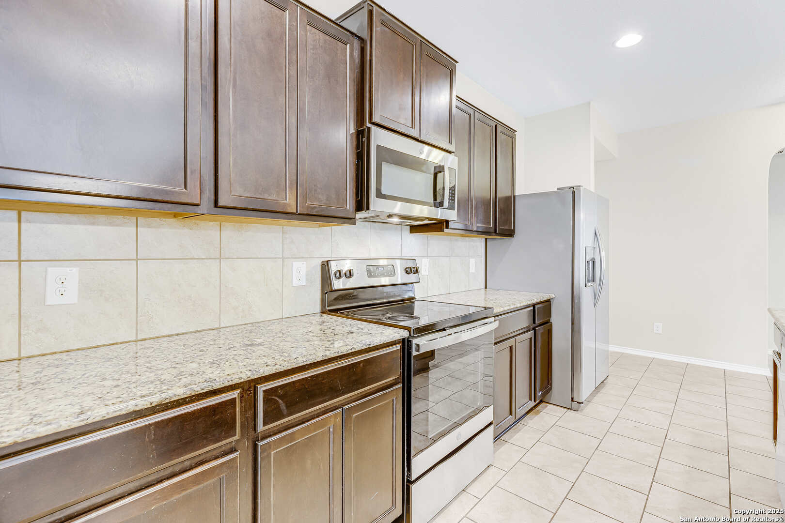 5614 Medina Farm San Antonio TX 78222