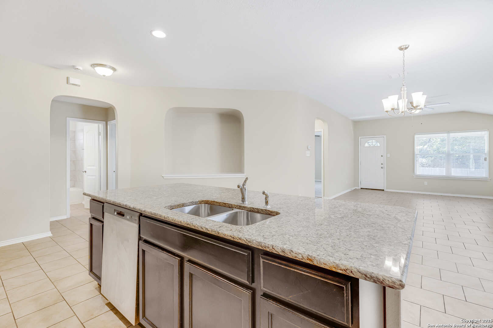 5614 Medina Farm San Antonio TX 78222