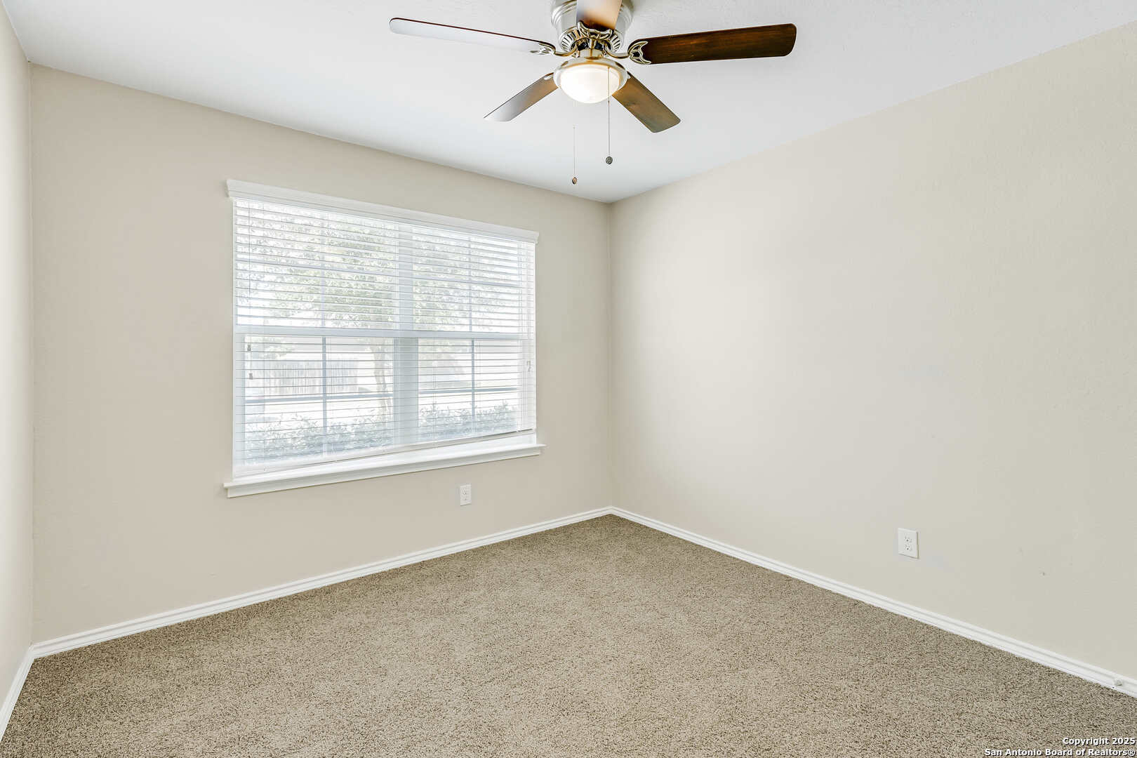 5614 Medina Farm San Antonio TX 78222