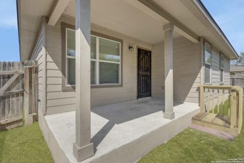 5614 Medina Farm San Antonio TX 78222