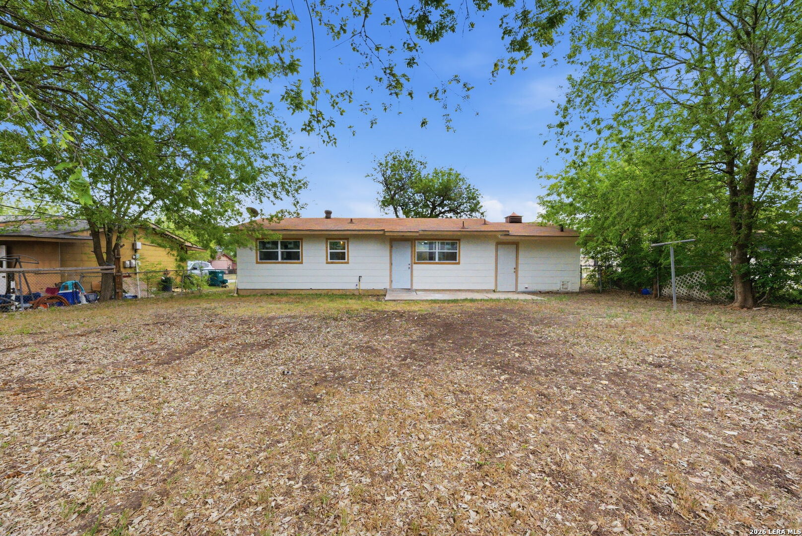 221 Park Universal City TX 78148