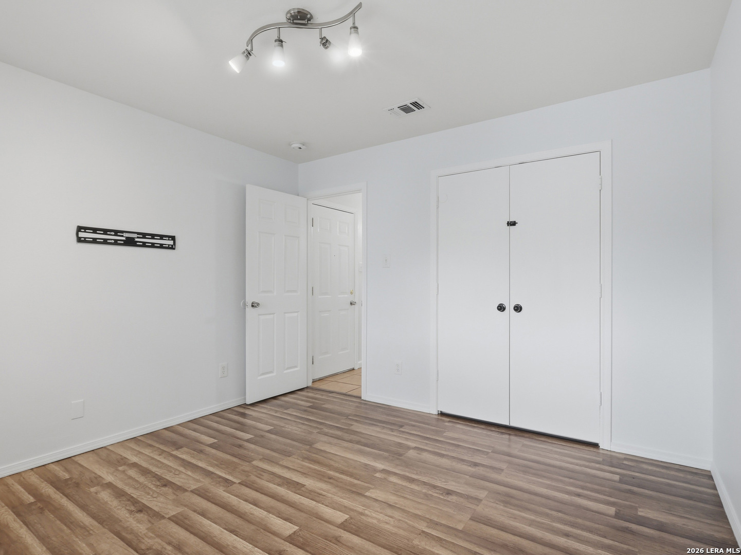 2215 Mission View San Antonio TX 78223