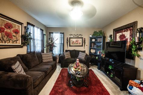 9643 Pleasanton Bluff San Antonio TX 78221