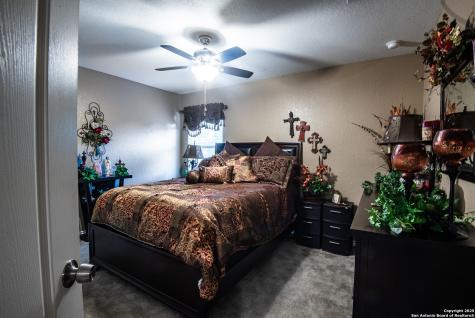 9643 Pleasanton Bluff San Antonio TX 78221