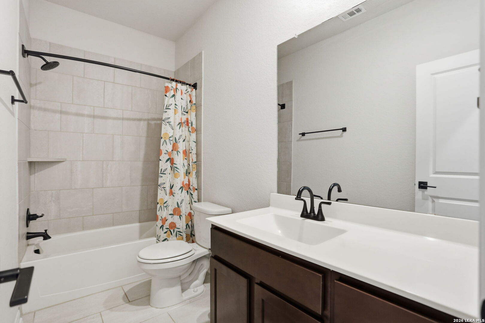 1615 Lawnside San Antonio TX 78245