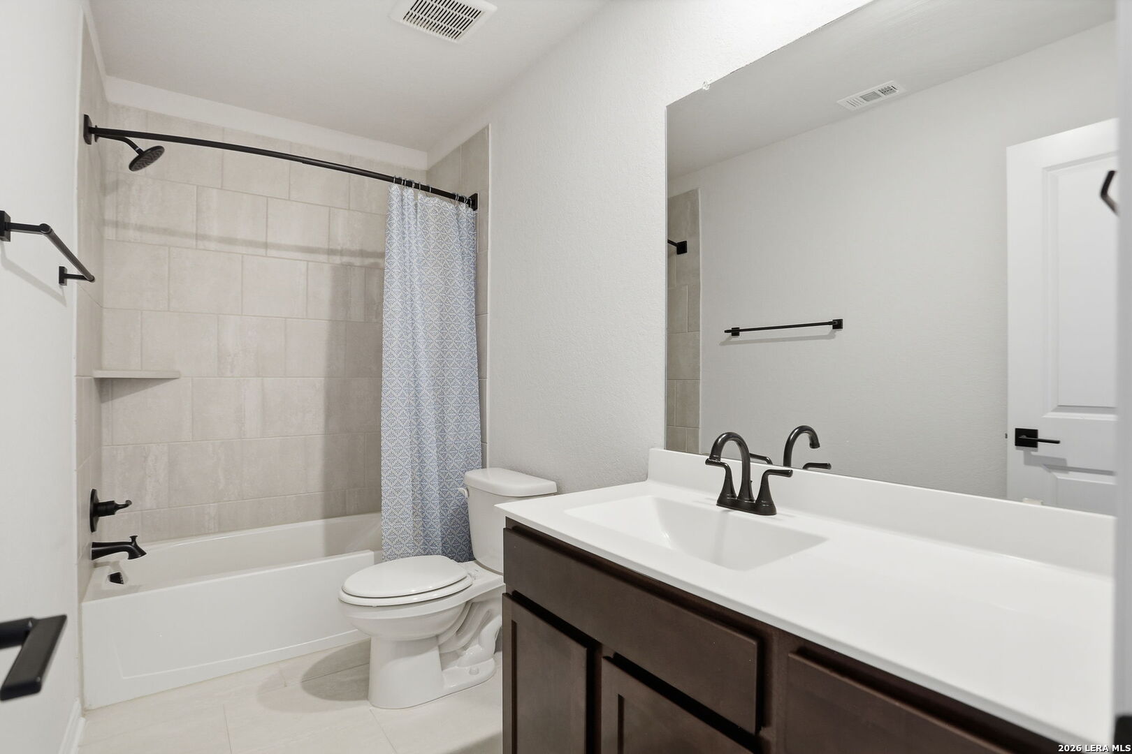 1615 Lawnside San Antonio TX 78245
