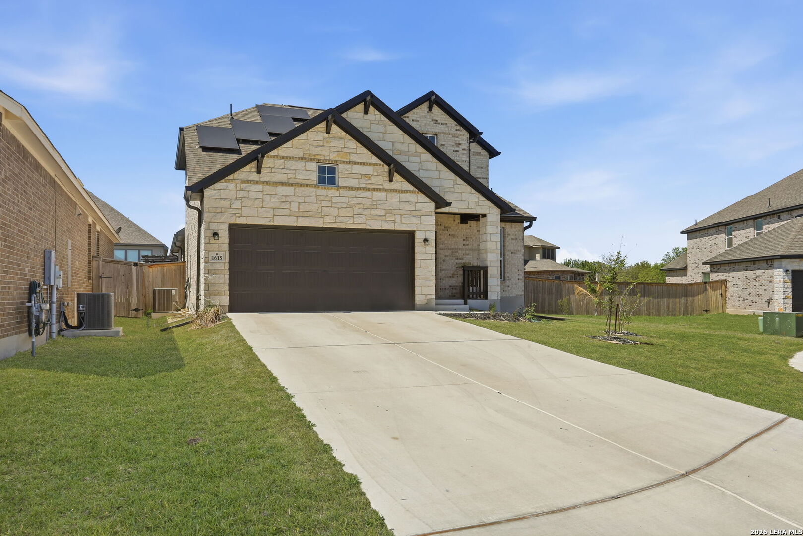 1615 Lawnside San Antonio TX 78245