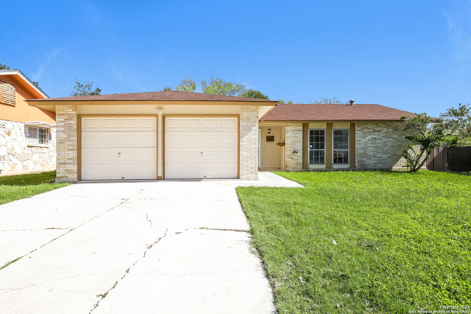8001 Garden Court San Antonio TX 78239