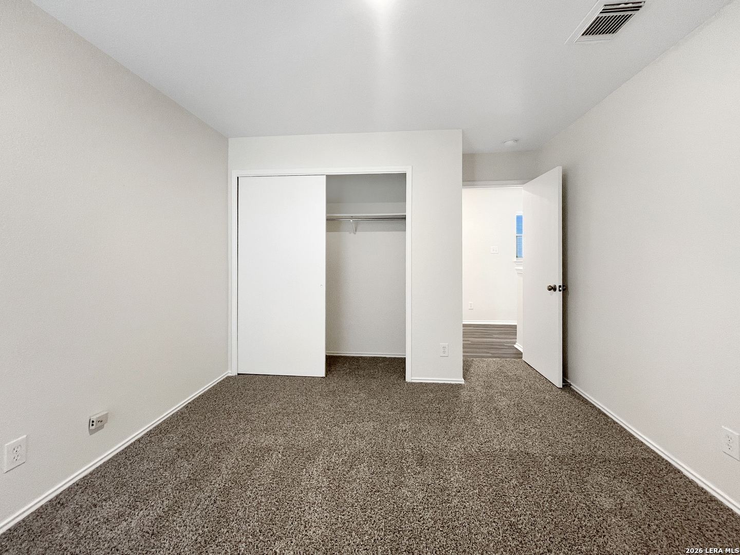 6 Bedford Bay San Antonio TX 78239