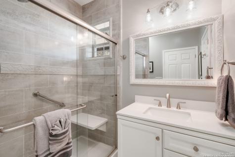 262 Gander Slough Road Kingsbury TX 78638