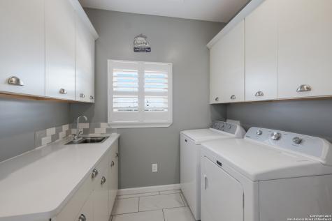 262 Gander Slough Road Kingsbury TX 78638