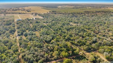 262 Gander Slough Road Kingsbury TX 78638