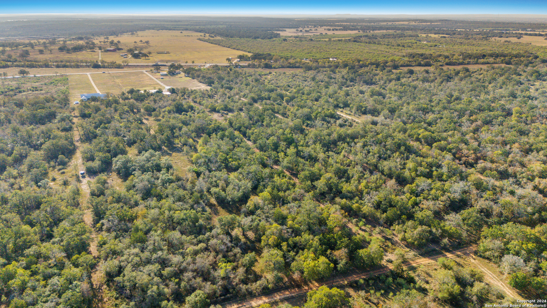 262 Gander Slough Road Kingsbury TX 78638
