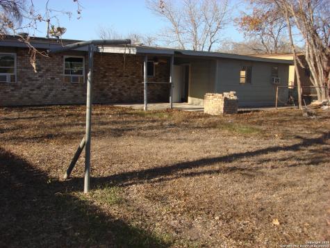 4718 Castle Sword San Antonio TX 78218