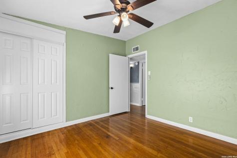 106 Bella Vista Drive San Antonio TX 78228