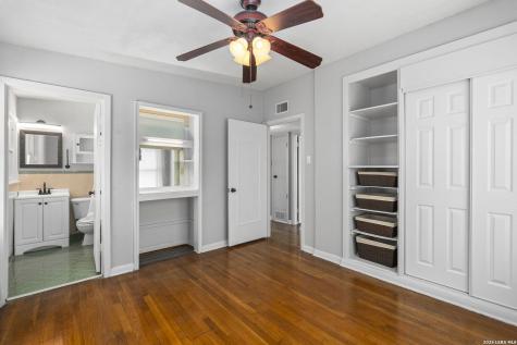 106 Bella Vista Drive San Antonio TX 78228