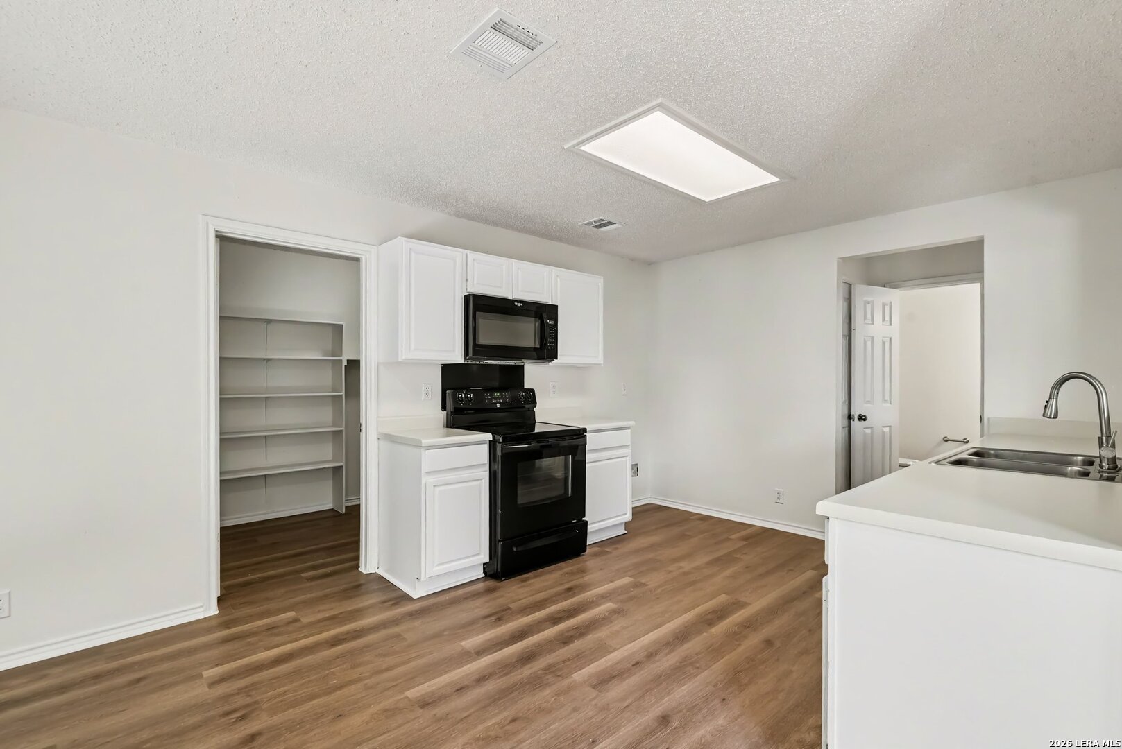 9135 Gambier Drive San Antonio TX 78250