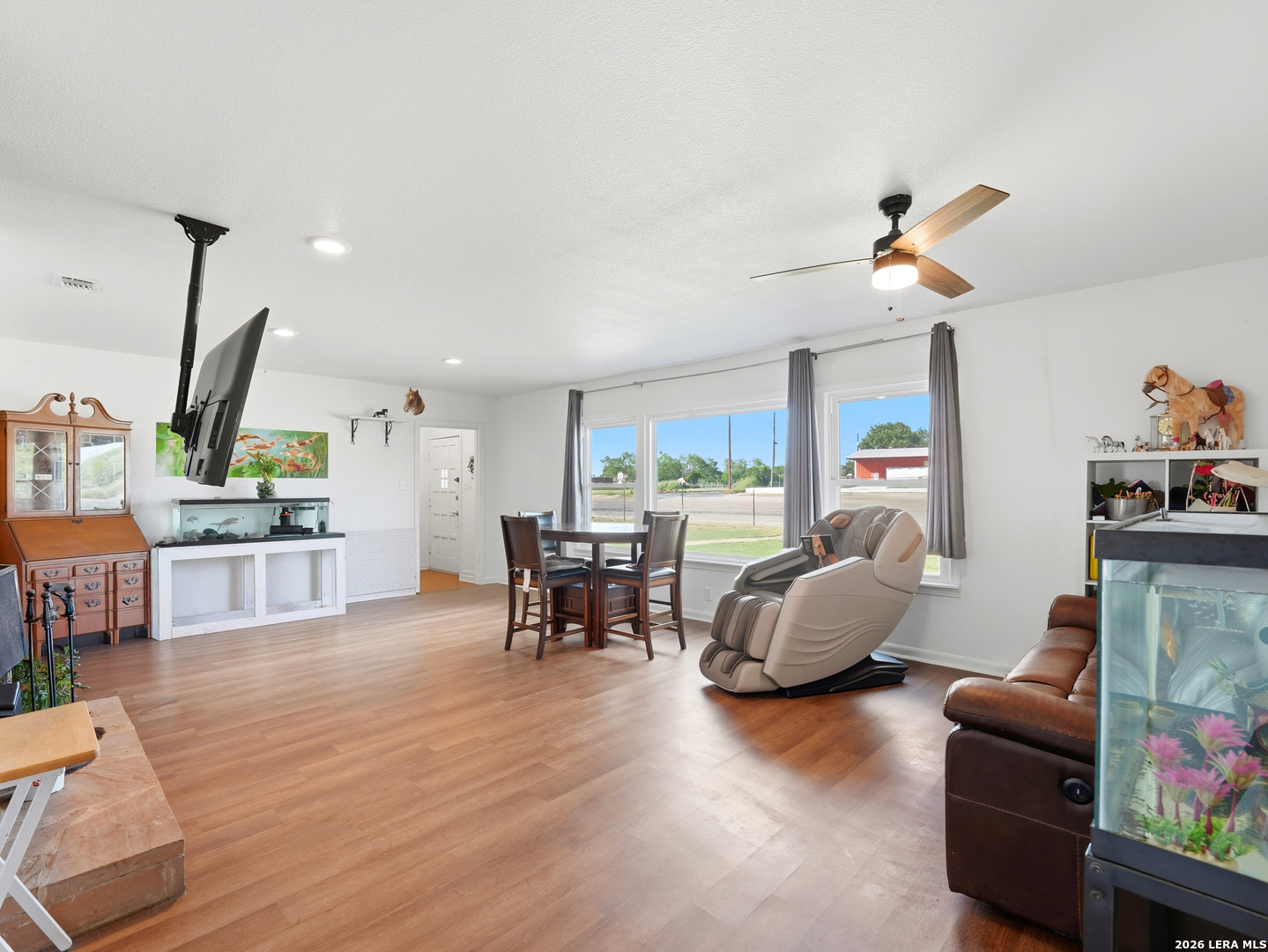 600 S Storts Street Poth TX 78147