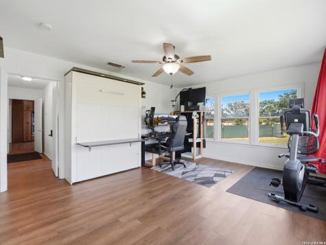 600 S Storts Street Poth TX 78147