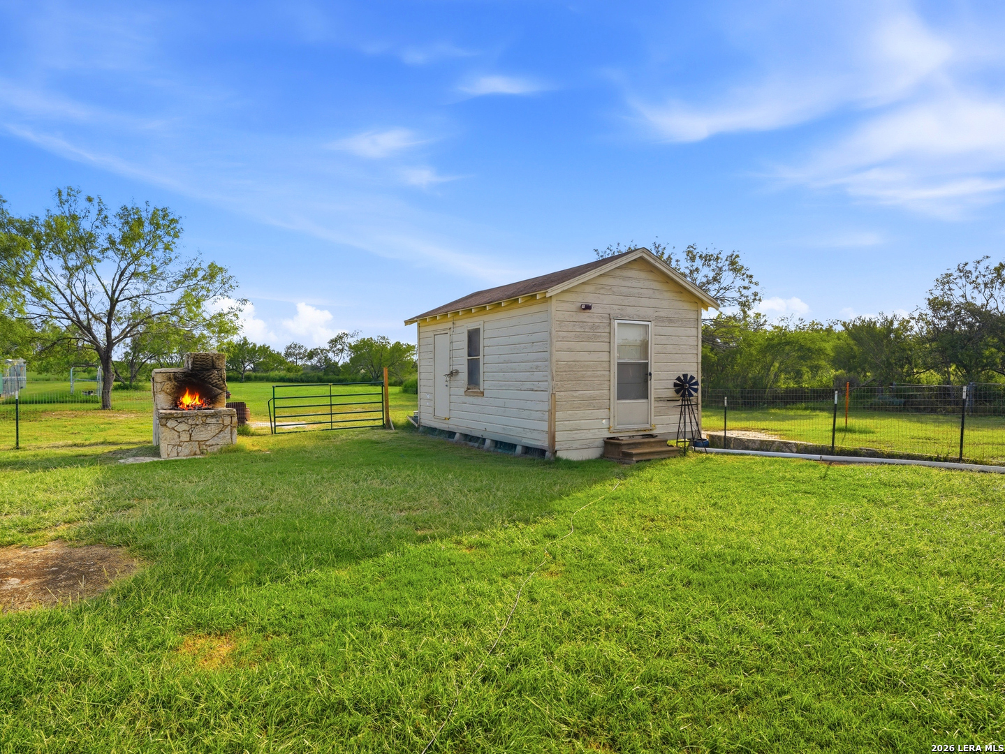 600 S Storts Street Poth TX 78147